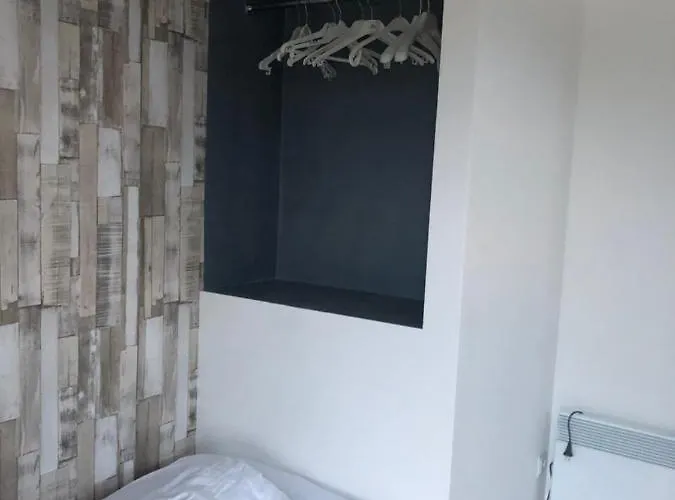 Lägenhetshotell Sunsar 4*